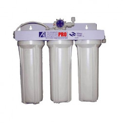 AUS3 Система фильтрации с 3-мя картриджами с водосчетчиком